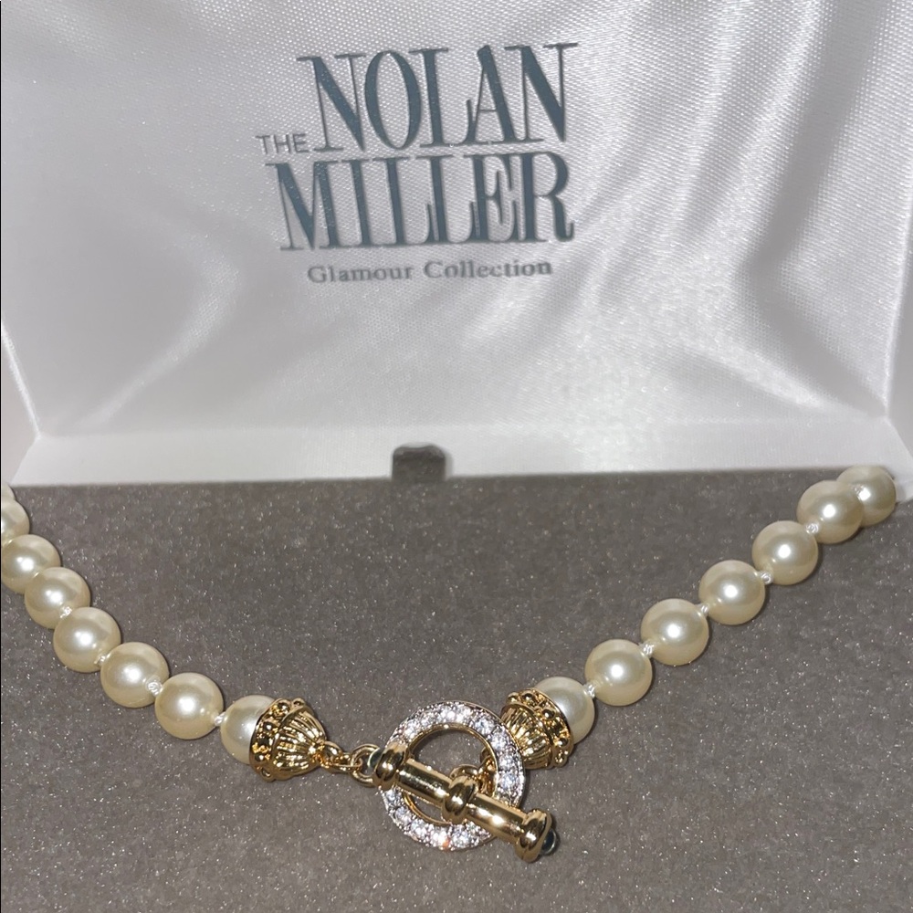 Nolan Miller Cream Pearl Necklace with rhinestone and Gold toggle clasp Accents
